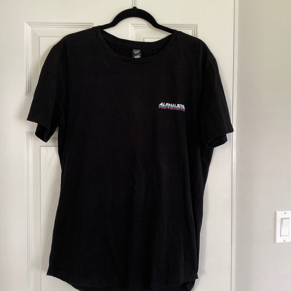 Alphalete graphic black tee